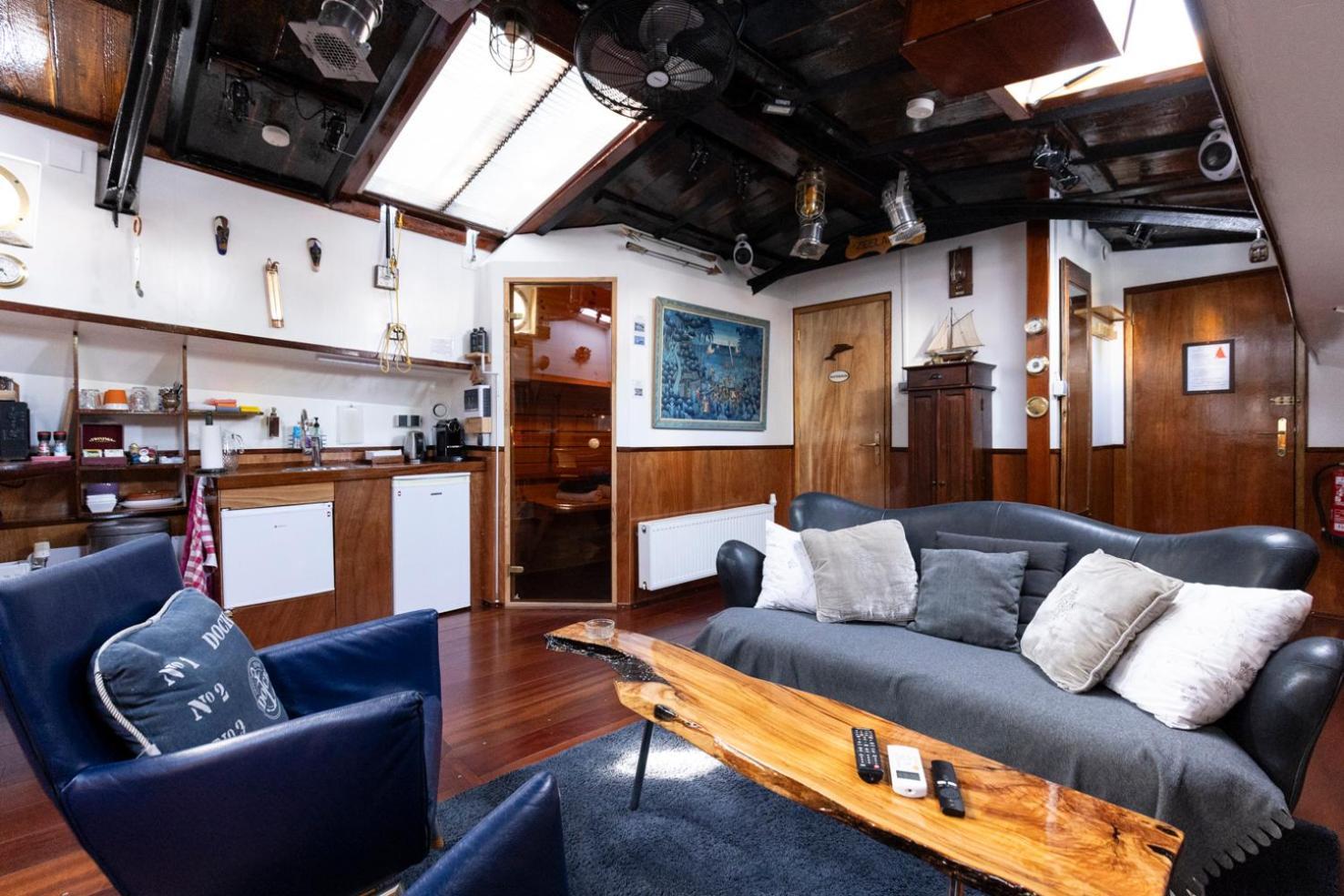 Anna Houseboat Hotel อัมสเตอร์ดัม ภายนอก รูปภาพ