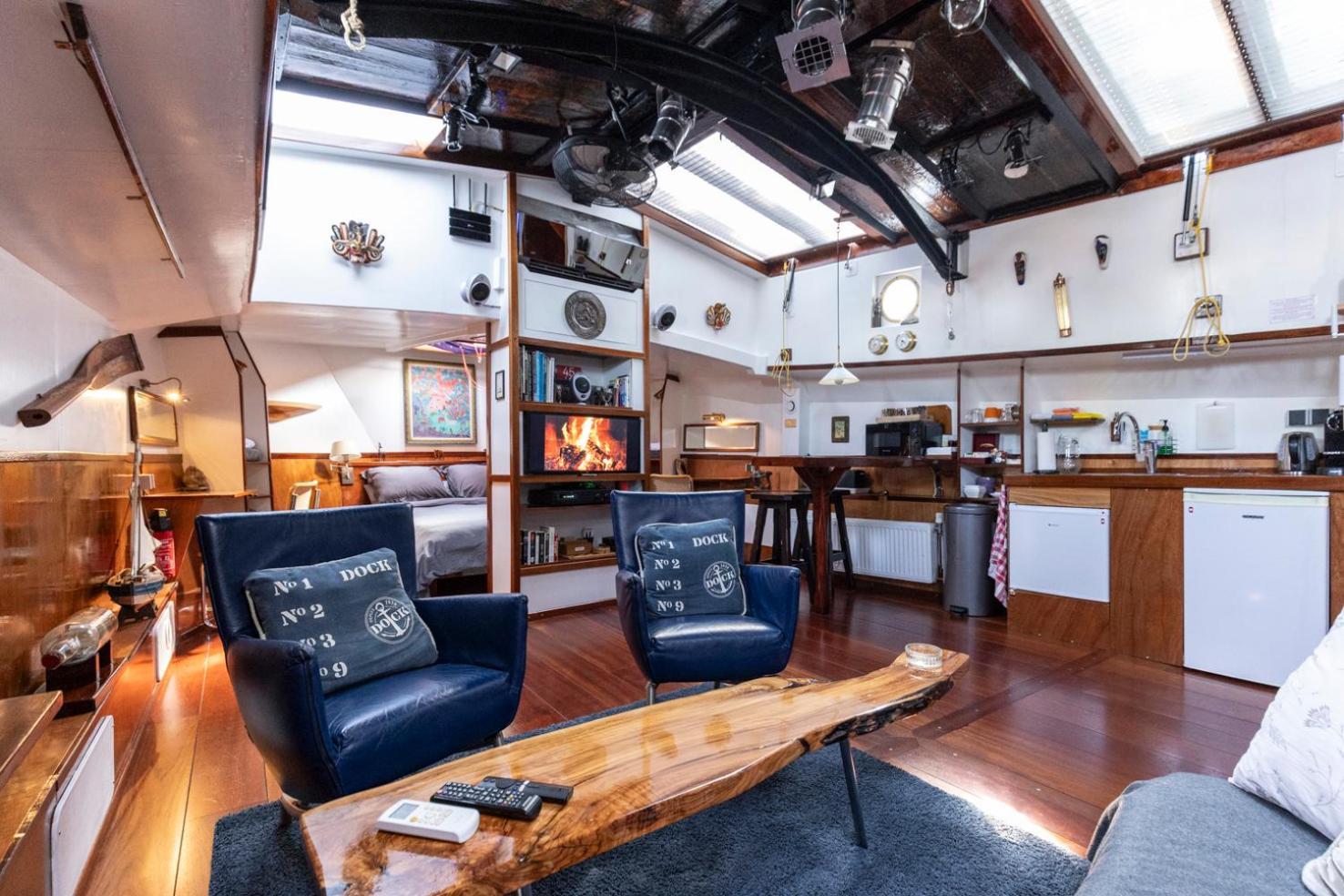 Anna Houseboat Hotel อัมสเตอร์ดัม ภายนอก รูปภาพ