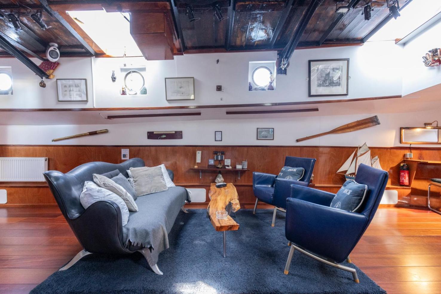 Anna Houseboat Hotel อัมสเตอร์ดัม ภายนอก รูปภาพ